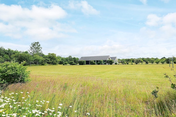 Foto van 15 persoons vakantie huis in Højslev - Vakantiehuis in Højslev - Outdoor