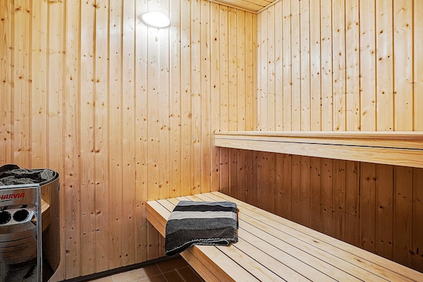 Foto van 20 persoons vakantie huis in Frederiksværk - Vakantiehuis in Frederiksværk - Sauna