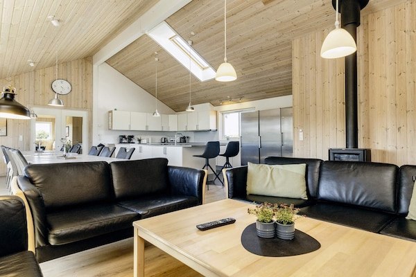 Foto van 20 persoons vakantie huis in Løkken - Vakantiehuis in Løkken - Indoor