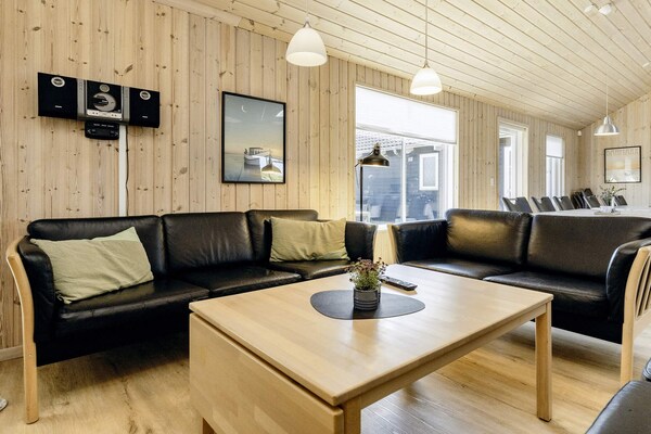 Foto van 20 persoons vakantie huis in Løkken - Vakantiehuis in Løkken - Indoor