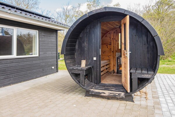 Foto van Zomerhuis met zwembad, sauna - Vakantiehuis in Rømø - View