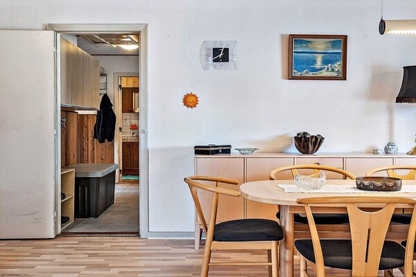 Foto van 4 persoons vakantie huis in Bøvlingbjerg - Vakantiehuis in Bøvlingbjerg - Indoor