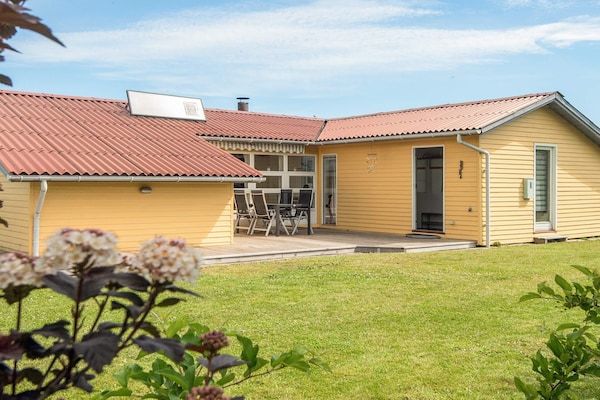 Foto van 6 persoons vakantie huis in Hadsund - Vakantiehuis in Hadsund - Outdoor