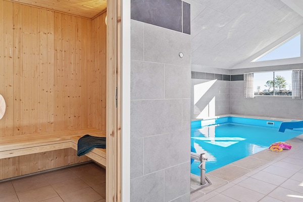 Foto van 24 persoons vakantie huis in Hasselberg - Vakantiehuis in Kappeln - Sauna