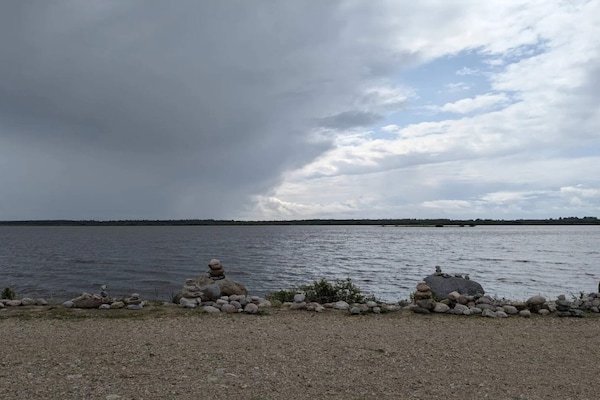 Foto van Betoverende toevluchtsoord in Henne Stad-By Traum - Vakantiehuis in Henne - WaterView