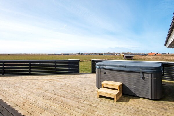 Foto van 10 persoons vakantie huis in Harboøre - Vakantiehuis in Harboøre - Outdoor