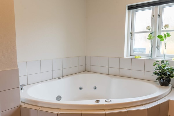 Foto van 4 persoons vakantie huis in Blåvand - Vakantiehuis in Blåvand - Spa