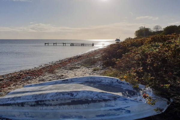 Foto van 11 persoons vakantie huis in Knebel - Vakantiehuis in Knebel - WaterView