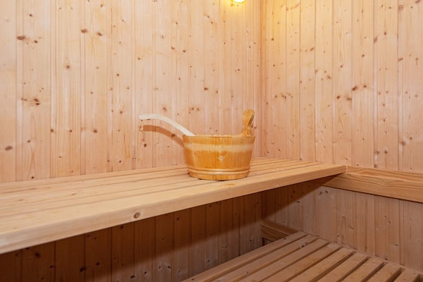 Foto van 11 persoons vakantie huis in Knebel - Vakantiehuis in Knebel - Sauna