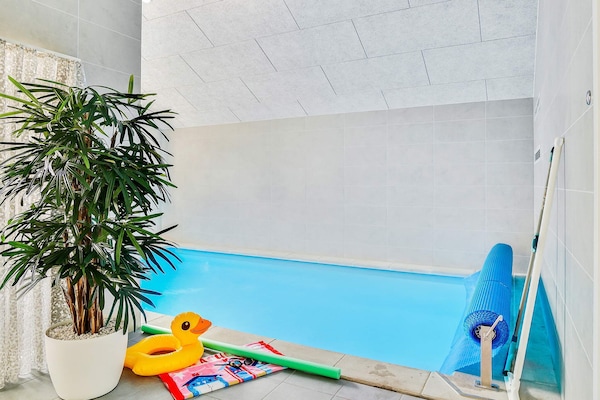 Foto van 14 persoons vakantie huis in Væggerløse - Vakantiehuis in Væggerløse - Pool