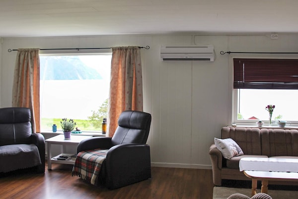 Foto van 9 persoons vakantie huis in Lyngseidet - Vakantiehuis in Lyngseidet - Indoor
