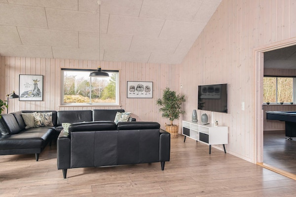 Foto van Luxe retraite in Blavand -- By Traum Ferienwohnungen - Indoor