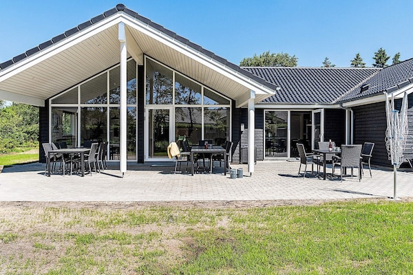 Foto van Luxe retraite in Blavand -- By Traum Ferienwohnungen - View