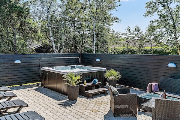 Foto van Luxe retraite in Blavand -- By Traum Ferienwohnungen - View