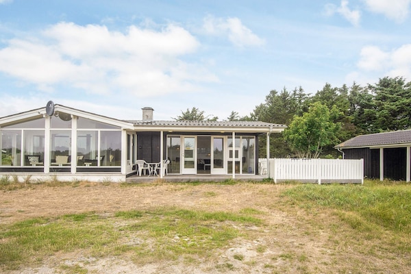 Foto van Afgelegen toevluchtsoord met uitzicht - Vakantiehuis in Vejers Strand - View