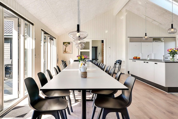 Foto van Luxe retraite aan zee -- By Traum Ferienwohnungen - Vakantiehuis in Sydals - Indoor