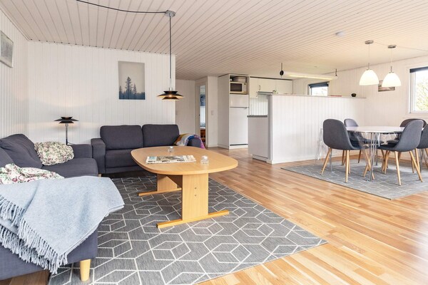 Foto van Charmant vakantiehuisje midden in de natuur - Vakantiehuis in Løkken - Indoor