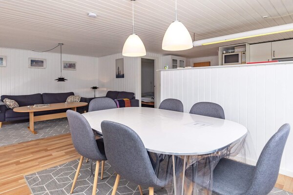 Foto van Charmant vakantiehuisje midden in de natuur - Vakantiehuis in Løkken - Indoor