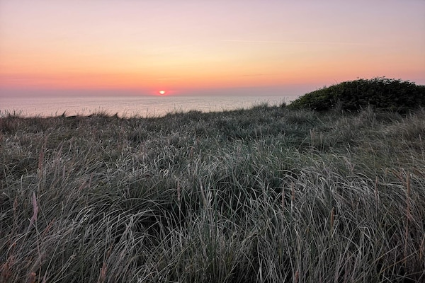 Foto van Charmant vakantiehuisje midden in de natuur - Vakantiehuis in Løkken - WaterView