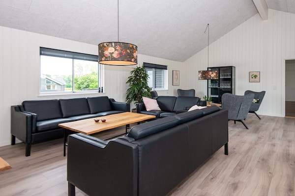 Foto van Luxe retraite in Mommark -- By Traum Ferienwohnungen - Indoor