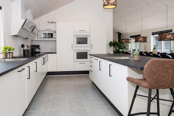 Foto van Luxe retraite in Mommark -- By Traum Ferienwohnungen - Indoor