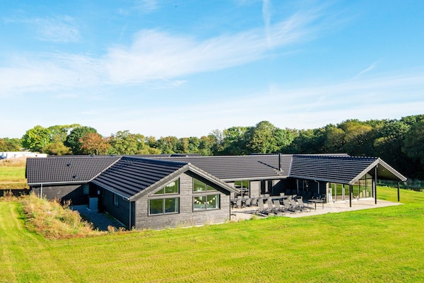Foto van Luxe retraite in Mommark -- By Traum Ferienwohnungen - Outdoor