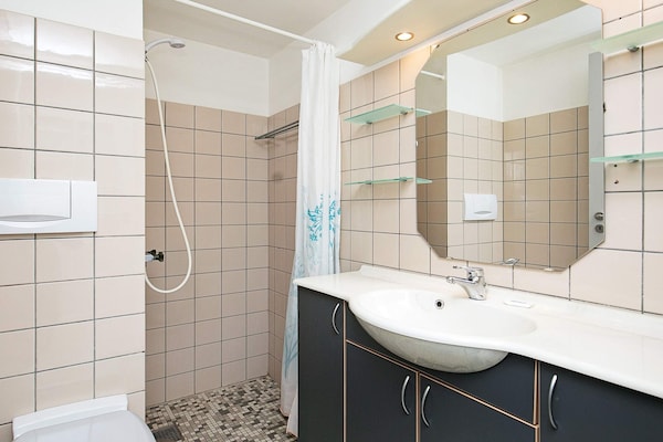 Foto van 4 persoons vakantie huis op een vakantie park - Vakantiehuis in Ringkøbing - Indoor