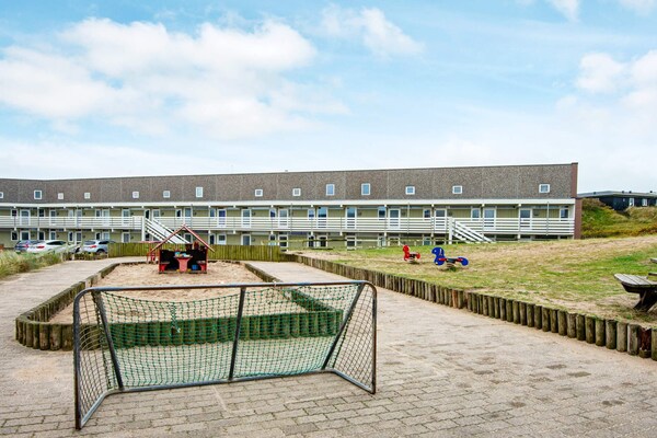 Foto van 4 persoons vakantie huis op een vakantie park - Vakantiehuis in Ringkøbing - Untagged