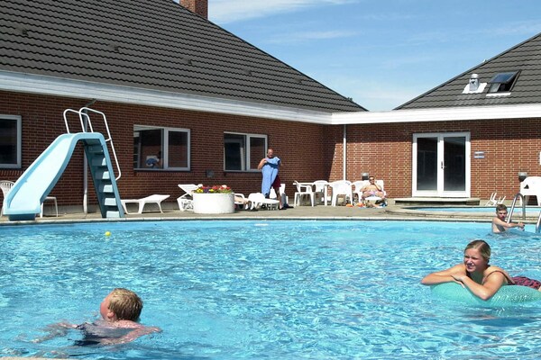 Foto van 5 persoons vakantie huis in Rømø-By Traum - Vakantiehuis in Rømø - Pool