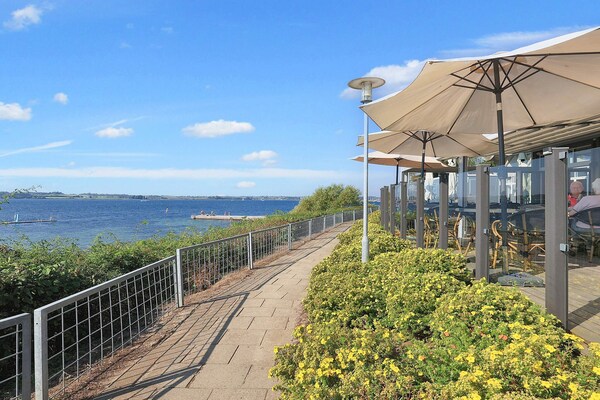 Foto van 4 persoons vakantie huis op een vakantie park in Faaborg - WaterView
