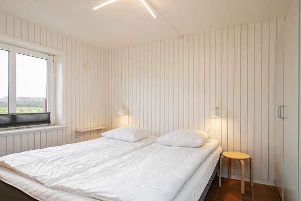 Foto van 4 persoons vakantie huis op een vakantie park in Lemvig - Indoor