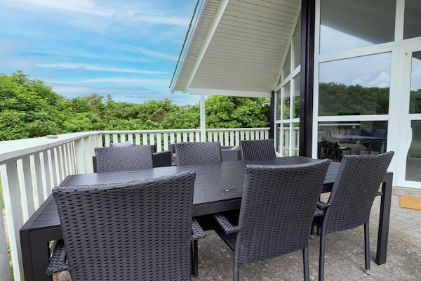 Foto van Modern Strandverblijf -- By Traum Ferienwohnungen - Vakantiehuis in Harboøre - Outdoor