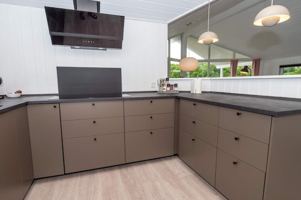 Foto van Modern Strandverblijf -- By Traum Ferienwohnungen - Vakantiehuis in Harboøre - Indoor