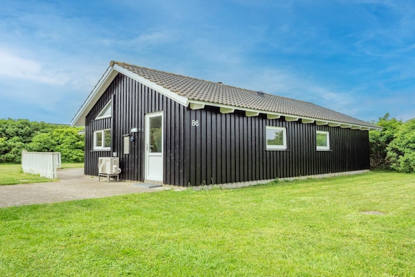 Foto van Modern Strandverblijf -- By Traum Ferienwohnungen - Vakantiehuis in Harboøre - Outdoor