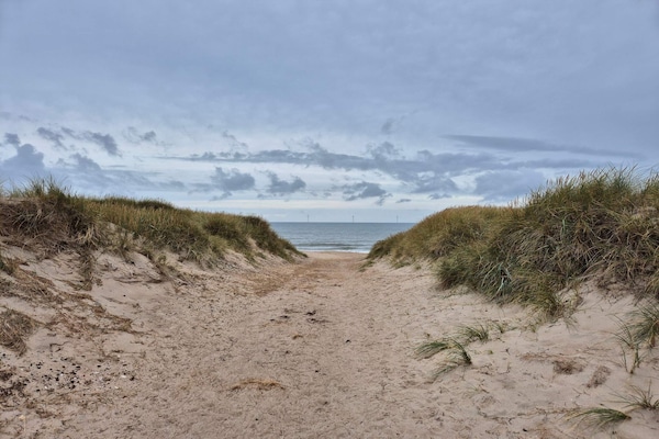 Foto van Modern Strandverblijf -- By Traum Ferienwohnungen - Vakantiehuis in Harboøre - Untagged