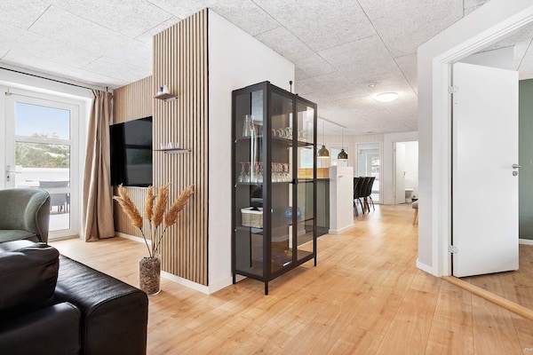Foto van Zeezijde retraite met zwembad -- By Traum Ferienwohnungen - Indoor