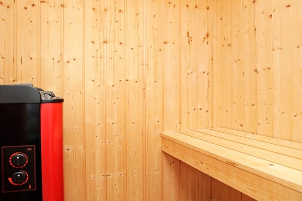 Foto van 4 persoons vakantie huis in Blåvand-By Traum - Vakantiehuis in Blåvand - Sauna