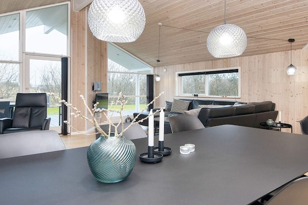 Foto van Luxe retraite met spa -- By Traum Ferienwohnungen - Vakantiehuis in Hemmet - Indoor