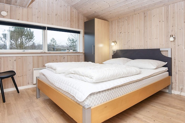 Foto van Luxe retraite met spa -- By Traum Ferienwohnungen - Vakantiehuis in Hemmet - Indoor