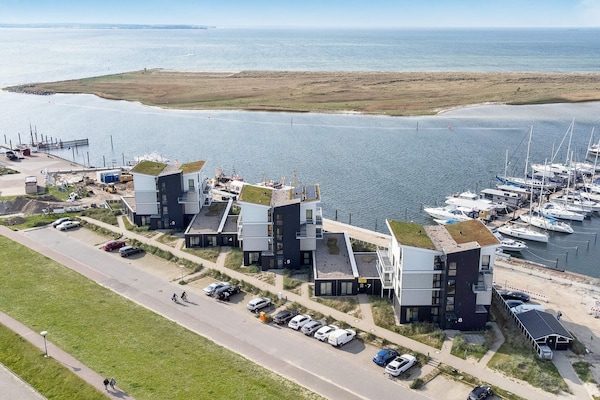 Foto van Penthouse met panoramisch uitzicht op de haven - Vakantiehuis in Wendtorf - Outdoor