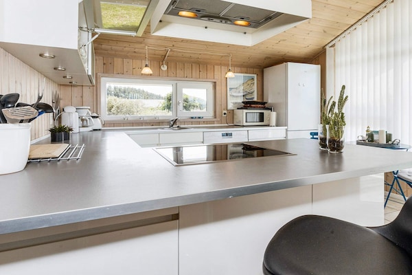 Foto van Luxe strandhuis met spa - Vakantiehuis in Hjørring - Indoor