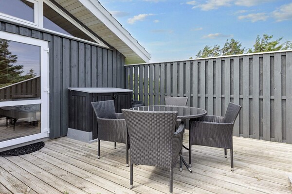 Foto van Luxe strandhuis met spa - Vakantiehuis in Hjørring - View