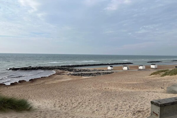 Foto van Luxe strandhuis met spa - Vakantiehuis in Hjørring - WaterView