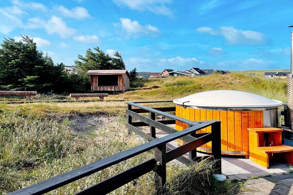 Foto van Luxe zwembad retraite bij zee -- By Traum Ferienwohnungen - Outdoor