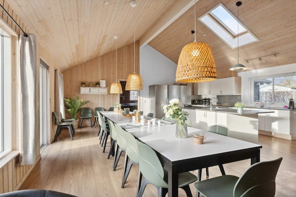 Foto van Luxe strandhuis -- By Traum Ferienwohnungen - Vakantiehuis in Bagenkop - Indoor