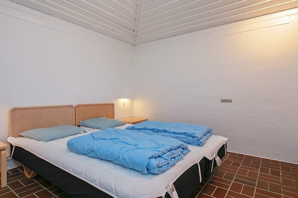 Foto van 5 persoons vakantie huis op een vakantie park in Karrebæksminde - Indoor