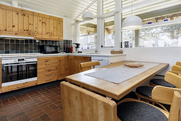 Foto van 5 persoons vakantie huis op een vakantie park in Karrebæksminde - Indoor
