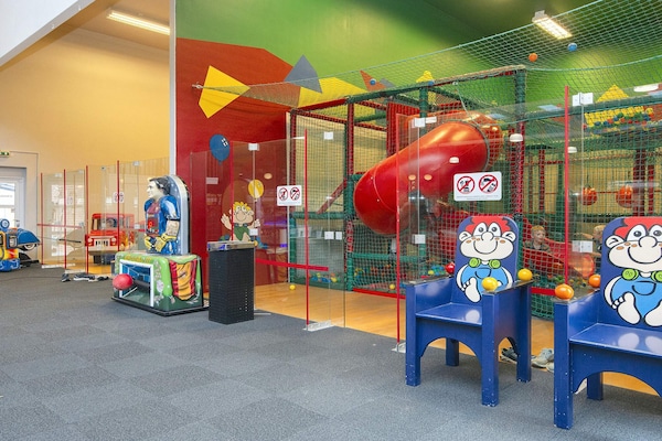 Foto van 4 persoons vakantie huis op een vakantie park in Blåvand - Untagged