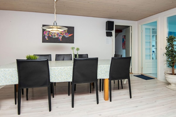 Foto van Luxe vakantieverblijf met zwembad - Vakantiehuis in Juelsminde - Indoor