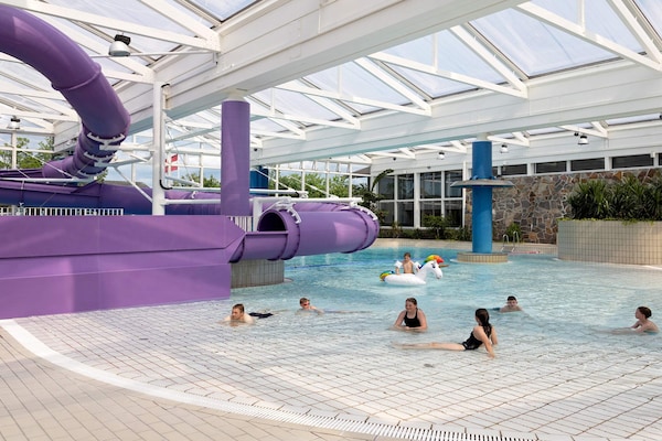Foto van Vakantiepark Vegsø: Premium Retreat - Vakantiehuis in Hanstholm - Pool